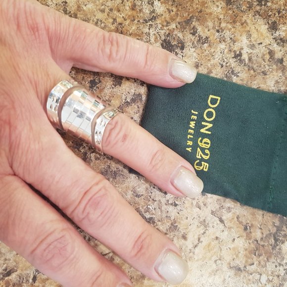 Jewelry 925 Silver sparkly unique ring (size 7US) - Picture 4 of 4